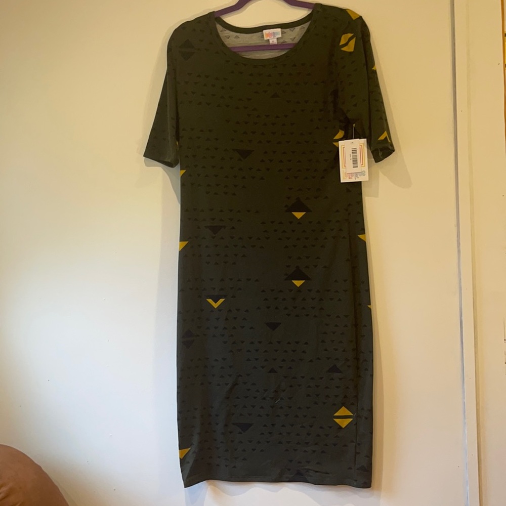 NWT! LuLa Roe, Julia size M